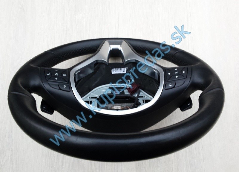 Volant s lopatkami sekvenčného radenia Mercedes C W204 AMG / E A207 / CLS / CLC